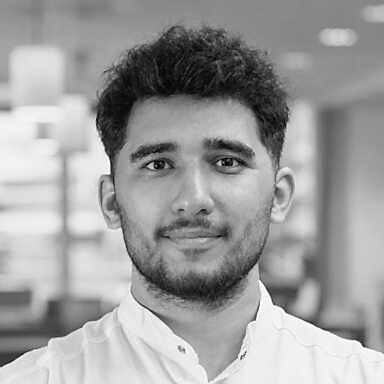 Hüseyİn Karcı Social Media Specialist