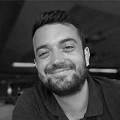 Oğuzhan Esendemİr Copywriter