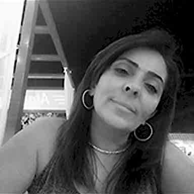 Ülkü Tuna Office Worker